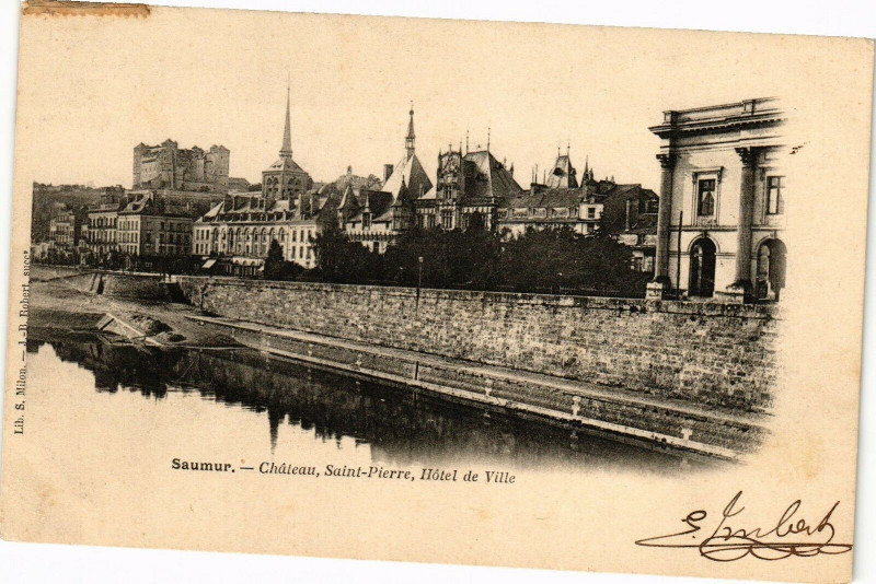 Carte postale ancienne Saumur - Chateau Saint-Pierre Hotel de Ville à Saumur