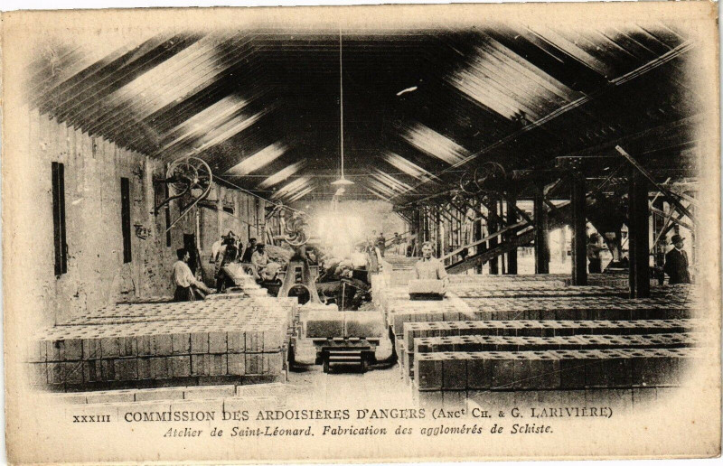 Carte postale ancienne Commision des Ardoisieres d'Angers (Anc.Crt&C.Lariviere) Atelier. à Angers