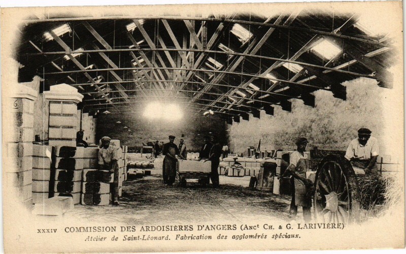 Carte postale ancienne Commision des Ardoisieres d'Angers (Anc.Crt&C.Lariviere) Atelier. à Angers
