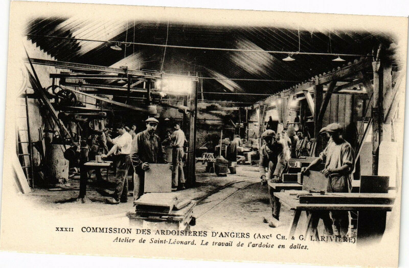 Carte postale ancienne Commission des Ardoisieres d'Angers (Anc.Ch&G. Lariviere) Atalier à Angers