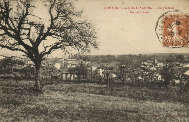 Carte postale ancienne Romagne sous Montfaucon - Vue générale général View