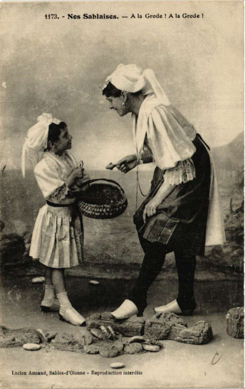 Carte postale ancienne Nos Sablaises - Folklore - Types
