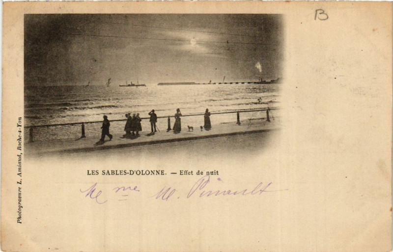 Carte postale ancienne Les Sables-d'Olonne - Effet de Nuit aux Sables-d'Olonne