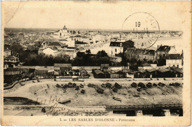 Carte postale ancienne Les Sables-d'Olonne - Panorama aux Sables-d'Olonne