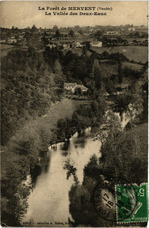 Carte postale ancienne La Foret de Mervent - La Vallée des Deux-Eaux à Mervent
