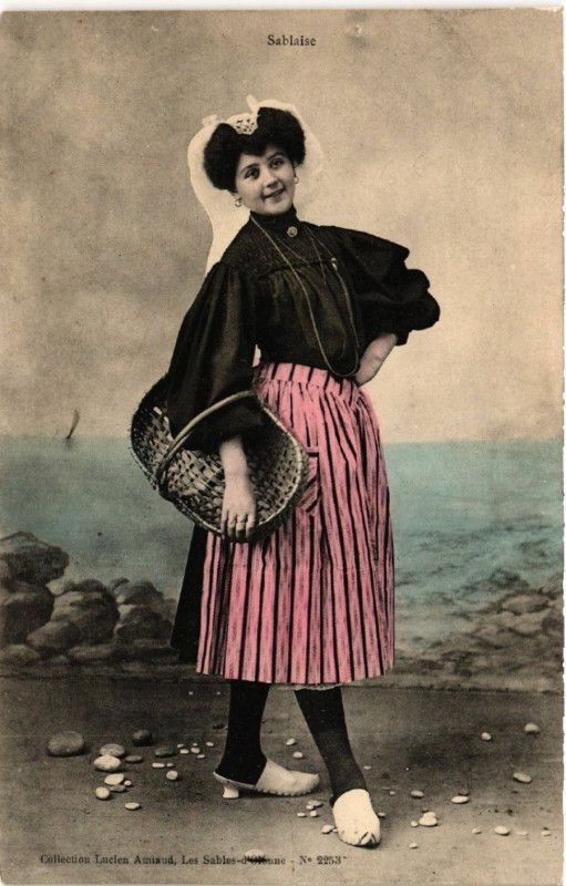 Carte postale ancienne Sablaise