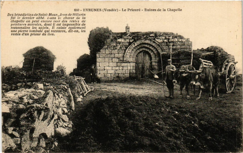 Carte postale ancienne Evrunes Le Prieure Ruines de la Chapelle