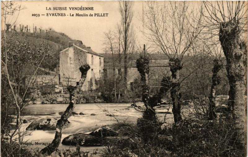 Carte postale ancienne Evrunes Le Moulin de Pillet