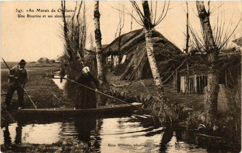 Carte postale ancienne Au Marais du Challans - Une Bourine et ses alenteurs à Challans