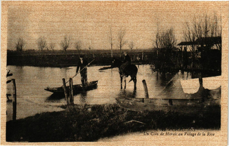 Carte postale ancienne Challan - Un Coin de Marais au Village de la Rive