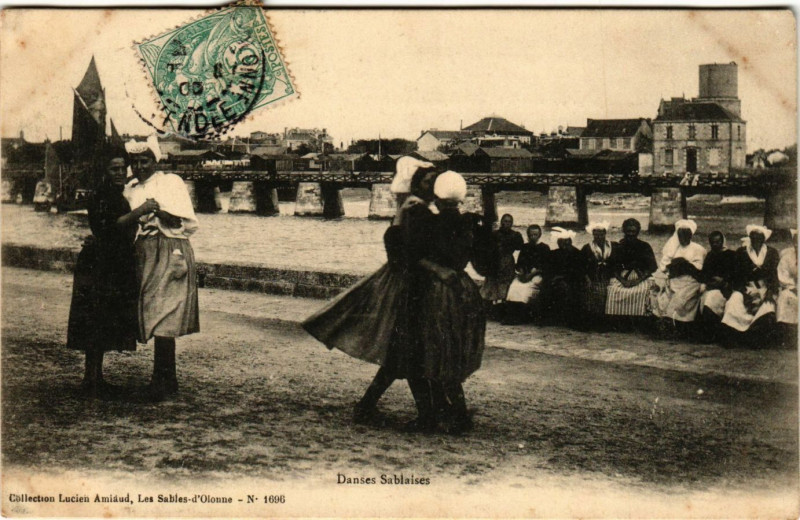 Carte postale ancienne Danses Sablaises