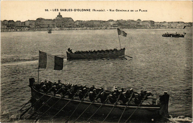 Carte postale ancienne Les Sables-d'Olonne - Vue générale de la Plage aux Sables-d'Olonne