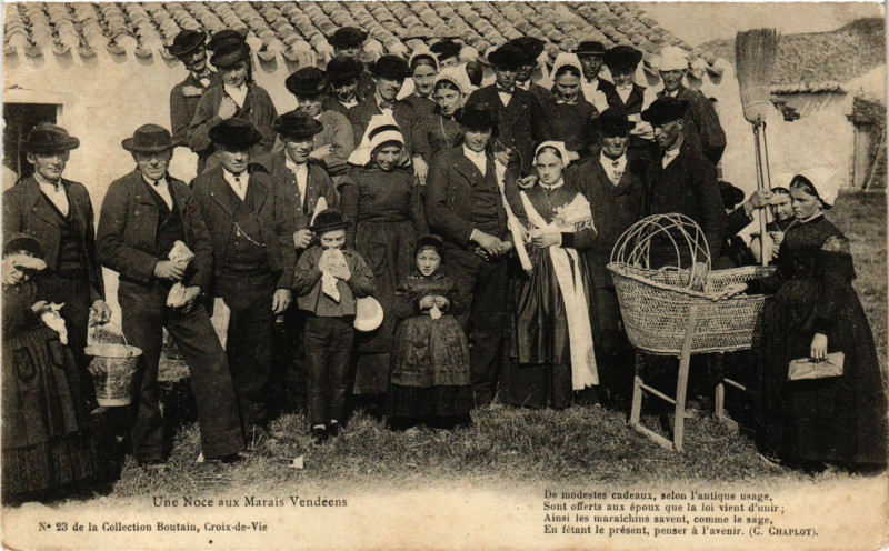 Carte postale ancienne Une Noce aux Marais Vendéens