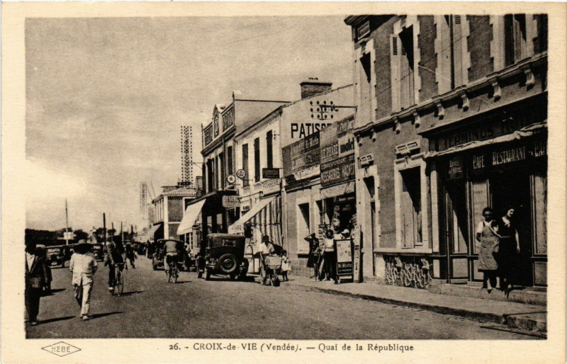 Carte postale ancienne Croix-de-Vie - Quai de la Republique