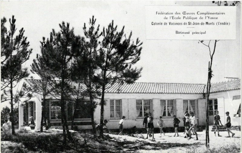 Carte postale ancienne Federation des OEuvres Complementaires de l'Ecole PubL de l'Yonne