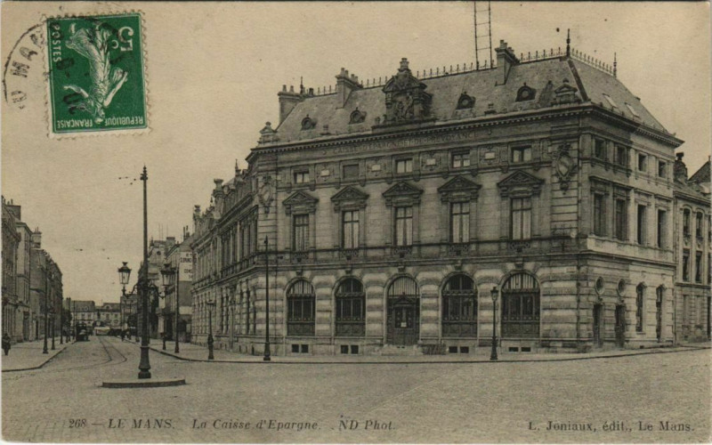 Carte postale ancienne Le Mans L Caisse d'Epargne au Mans
