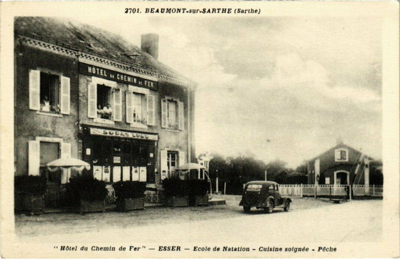 Carte postale ancienne Esser - Ecole de Natation - Cuisine soignée - Peche