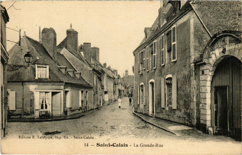 Carte postale ancienne Saint-Calais - La Grande Rue à Saint-Calais