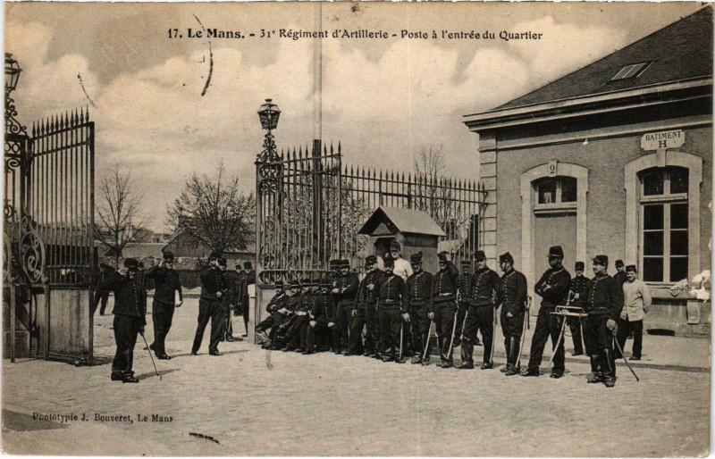 Carte postale ancienne Militaire - Le Mans - 31e Regiment d'Artillerie au Mans