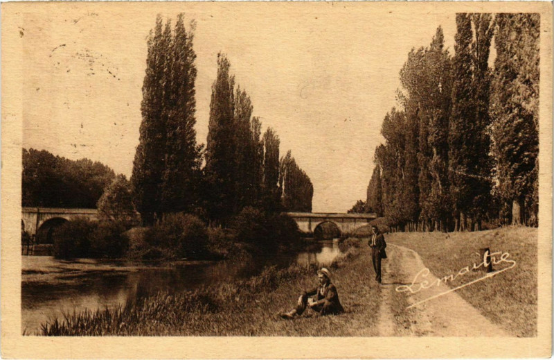 Carte postale ancienne La Buze Sarthe et Canal