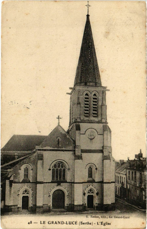 Carte postale ancienne Le Grand Lucé L'Eglise au Grand-Lucé