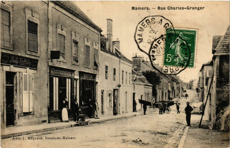 Carte postale ancienne Mamers - Rue Charles-Granger à Mamers