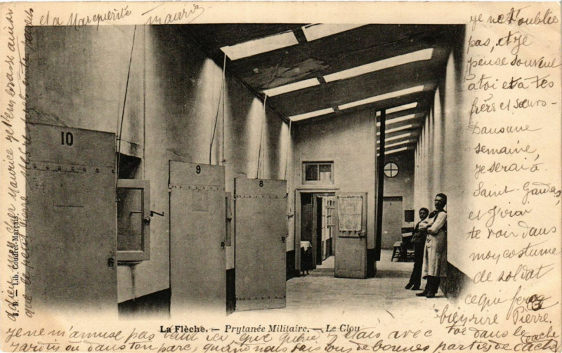 Carte postale ancienne La Fleche - Prytanée Militaire - Le Clou à La Flèche