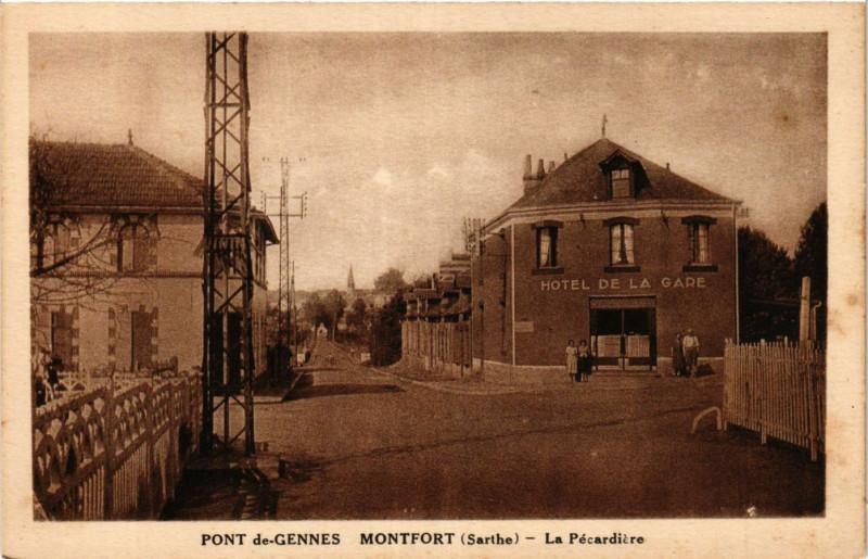 Carte postale ancienne Pont de-Gennes Montfort - La Pecardiere