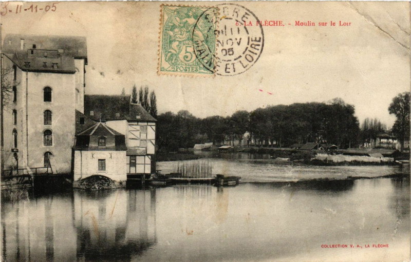 Carte postale ancienne La Fleche - Moulin sur le Loir à La Flèche