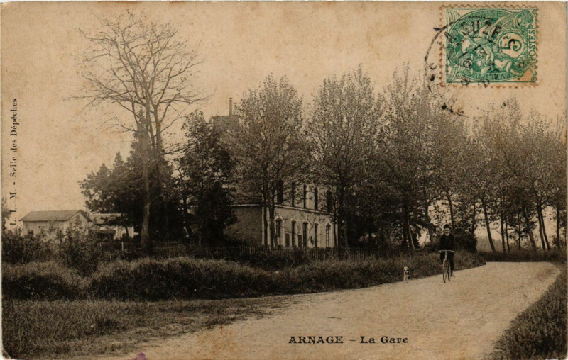 Carte postale ancienne Arnage - La Gare à Arnage