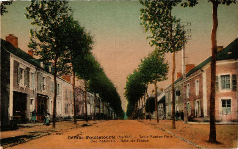 Carte postale ancienne Cerans-Foulletoure - Route Nantes-Paris - Rue Nationale