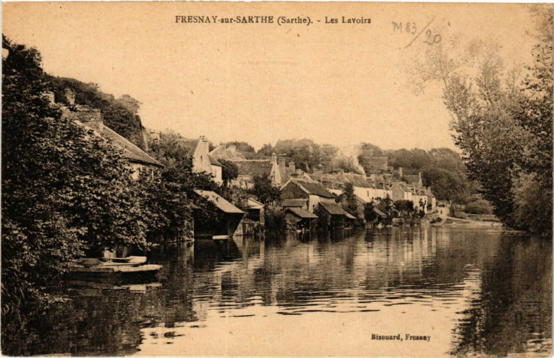 Carte postale ancienne Fresnay-sur-Sarthe - Les Lavoirs à Fresnay-sur-Sarthe