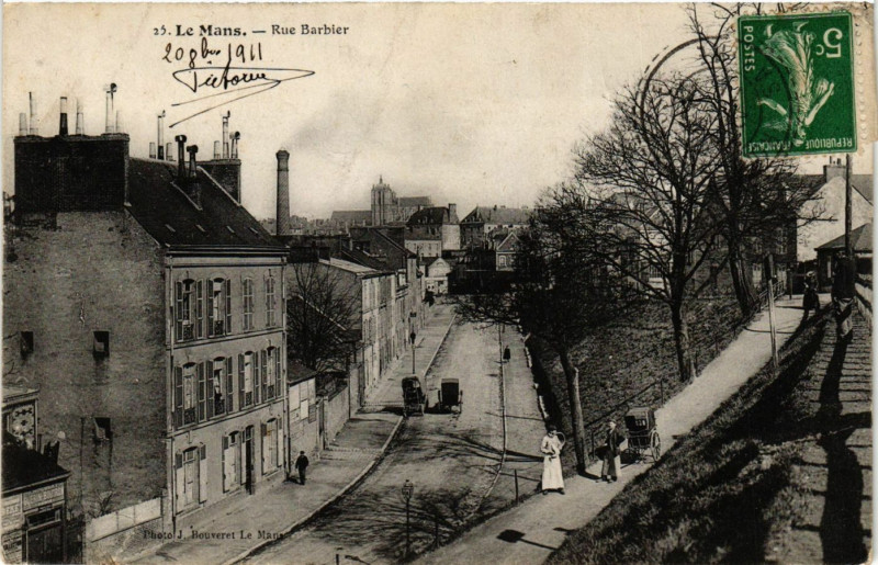 Carte postale ancienne Le Mans - Rue Barbier au Mans