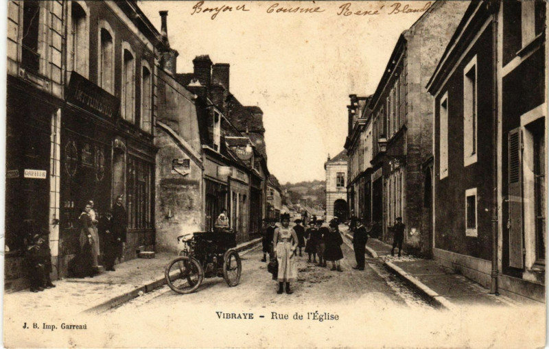 Carte postale ancienne Vibraye - Rue du l'Eglise à Vibraye