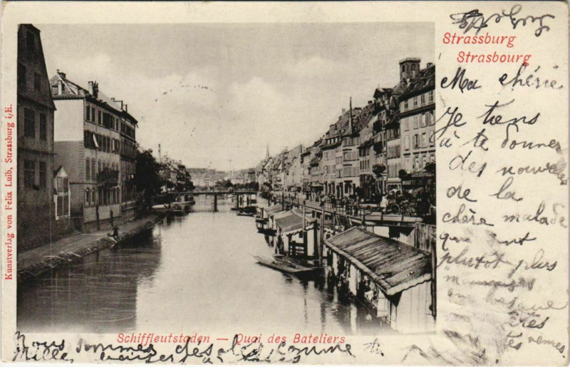 Carte postale ancienne Strassburg quai des Bateliers