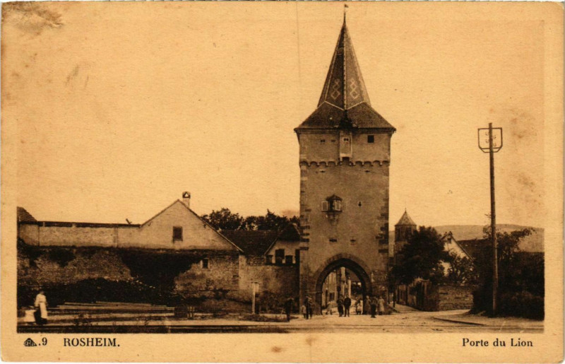 Carte postale ancienne Rosheim - Porte du Lion à Rosheim