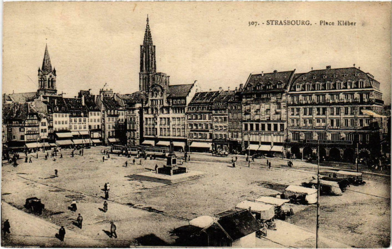 Carte postale ancienne Strasbourg Place Kléber à Strasbourg