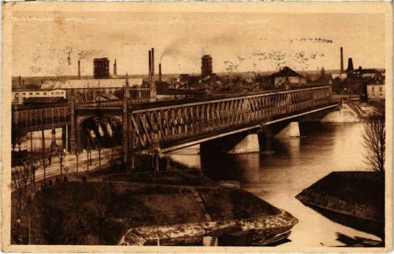 Carte postale ancienne Strasbourg Ponts du Rhin à Strasbourg