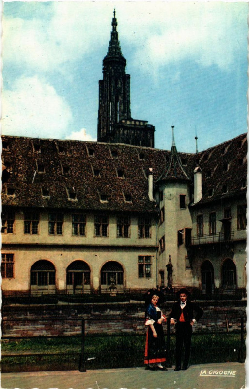 Carte postale ancienne Strasbourg - Strassburg - Musée Historique - Couple Alsacien à Strasbourg
