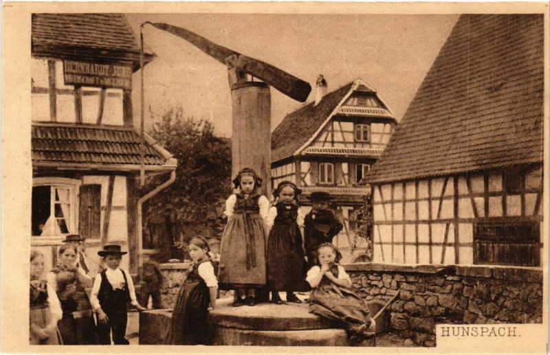 Carte postale ancienne Hunspach - Scene - Folklore - Types à Hunspach
