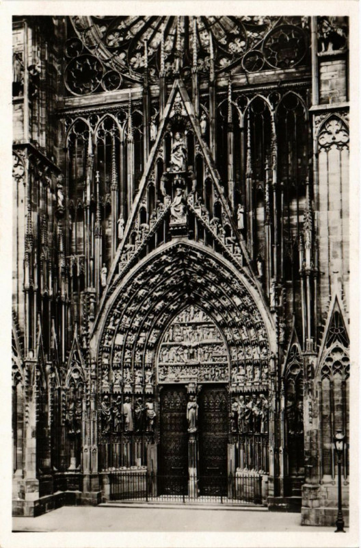 Carte postale ancienne Strasbourg - La Cathedrale à Strasbourg