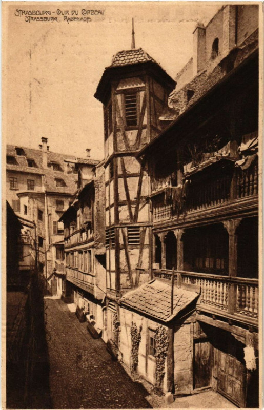 Carte postale ancienne Strasbourg - Strassburg - Cour du Corbeau - Rabenhof à Strasbourg