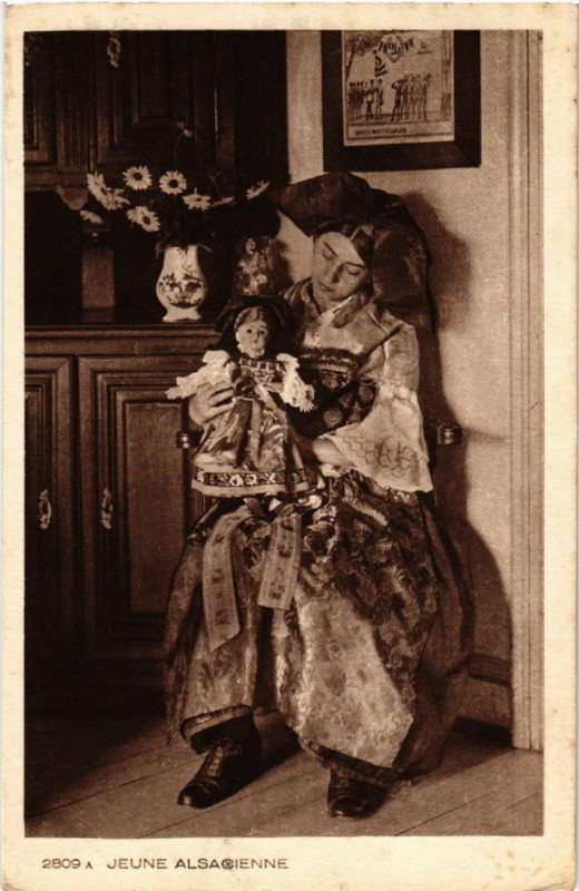 Carte postale ancienne Jeune Alsacienne - Folklore - Type