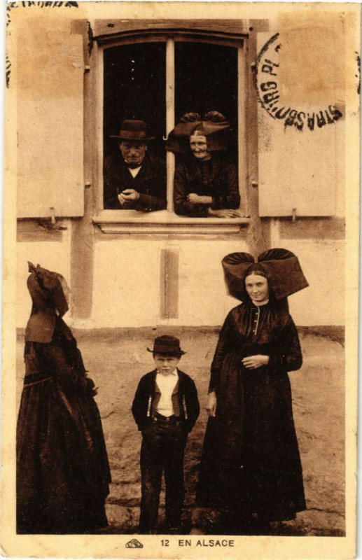 Carte postale ancienne En Alsace - Folklore - Types