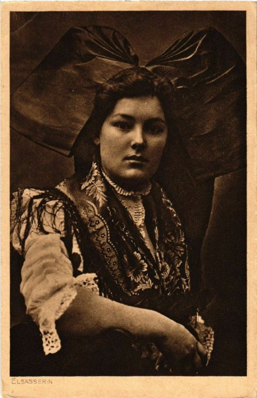 Carte postale ancienne Elsasserin - Alsacienne - Folklore - Type