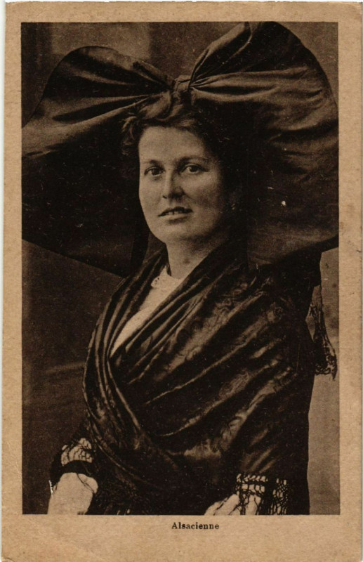 Carte postale ancienne Alsacienne - Elsasserin - Folklore - Type