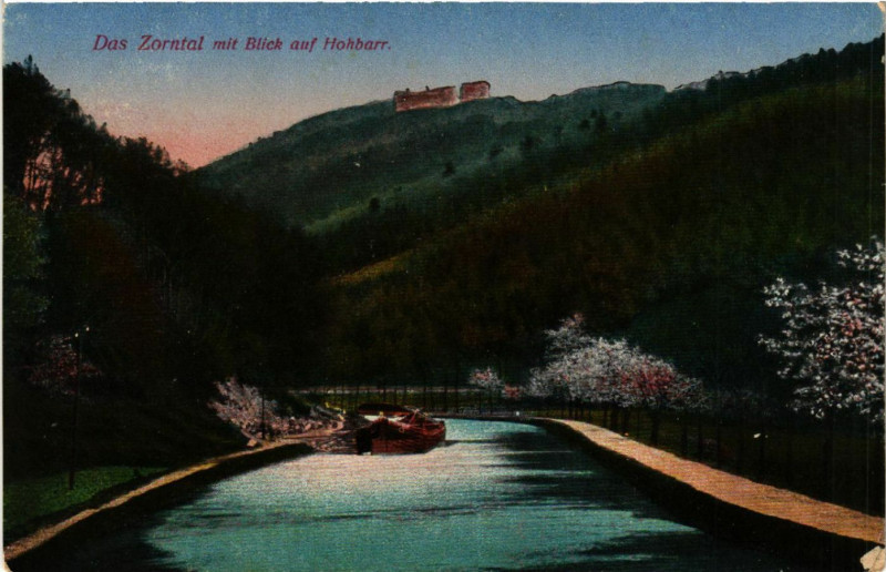Carte postale ancienne Das Zorntal mit Blick auf Hohbarr à Barr