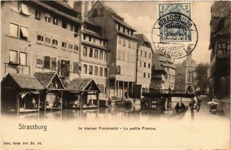 Carte postale ancienne Strassburg Im kleinen Frankreich La Petite France