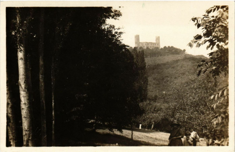 Carte postale ancienne Chateau d'Andlau à Andlau