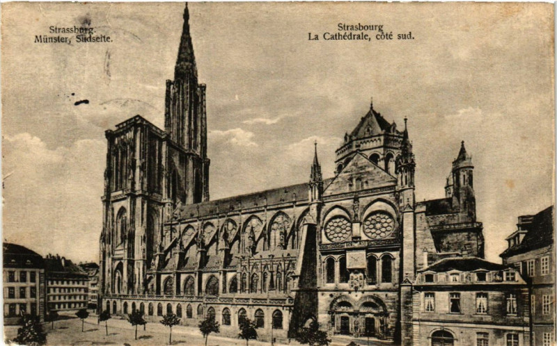 Carte postale ancienne Strassburg La Cathedrale cote sud